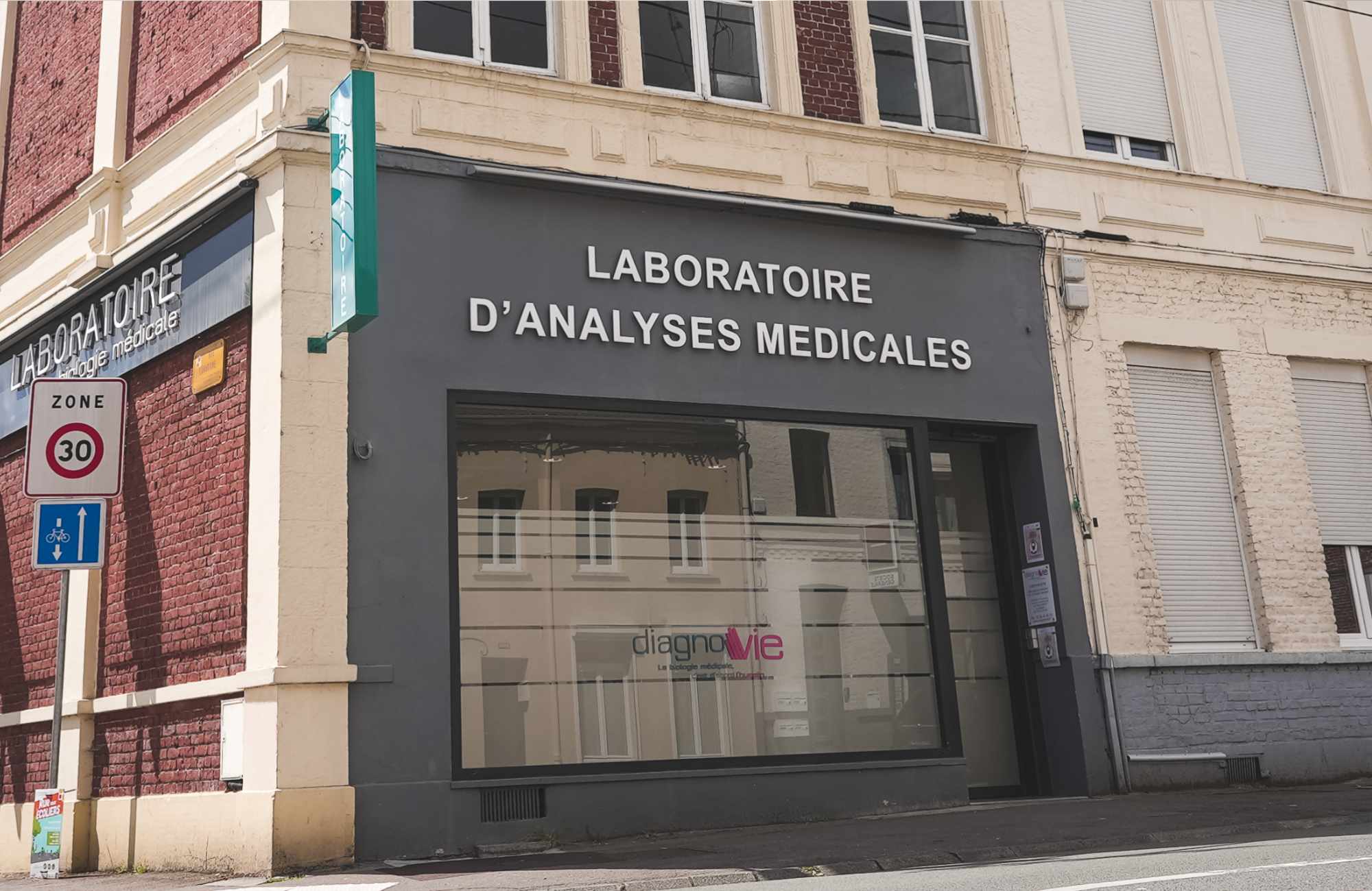 Laboratoire Lomme : facade